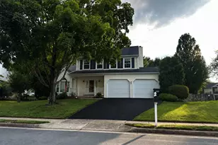 5722 Rocky Run Dr, Centreville, VA 20120 - Photo 1