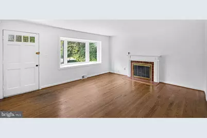 7408 Masonville Drive, Annandale, VA 22003 - Photo 5