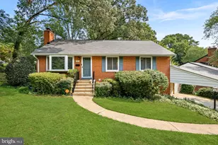 7408 Masonville Dr, Annandale, VA 22003 - Photo 3
