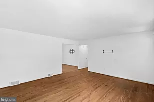7408 Masonville Dr, Annandale, VA 22003 - Photo 7