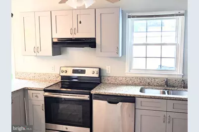 4164 Hamlin Court, Chantilly, VA 20151 - Photo 7