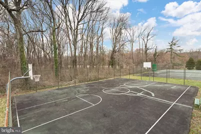 6641 Wakefield Drive #703, Alexandria, VA 22307 - Photo 57