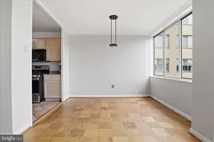 6641 Wakefield Dr, Alexandria, VA 22307 - Photo 11