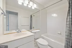 9534 Lagersfield Cir, Vienna, VA 22181 - Photo 31