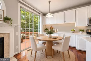 9534 Lagersfield Cir, Vienna, VA 22181 - Photo 11