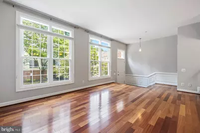 9534 Lagersfield Circle, Vienna, VA 22181 - Photo 5