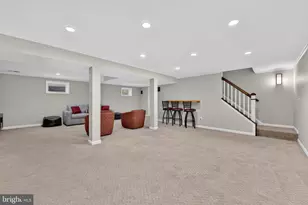 10309 Hunt Country Ln, Vienna, VA 22182 - Photo 21