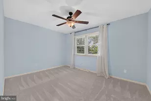 10309 Hunt Country Ln, Vienna, VA 22182 - Photo 17