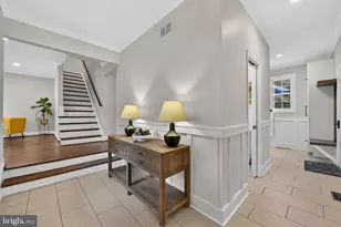 10309 Hunt Country Ln, Vienna, VA 22182 - Photo 3