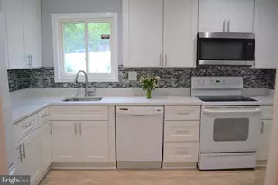 3809 Whispering Ln, Falls Church, VA 22041 - Photo 1