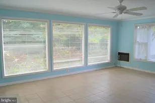 3809 Whispering Ln, Falls Church, VA 22041 - Photo 15