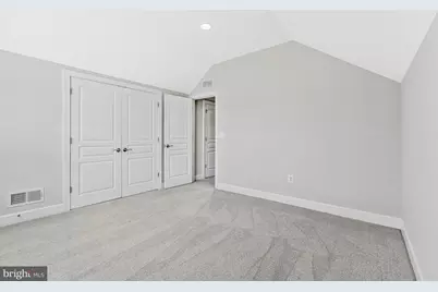1302 Scotts Run Road, McLean, VA 22102 - Photo 49
