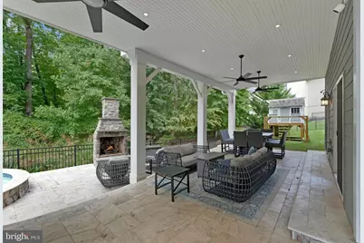 1302 Scotts Run Road, McLean, VA 22102 - Photo 65