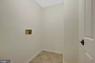 10910 Wilder Point Ln, Reston, VA 20191 - Photo 19