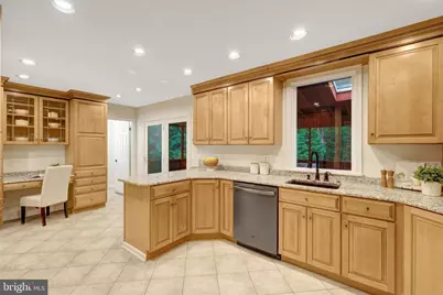 10910 Wilder Point Lane, Reston, VA 20191 - Photo 11