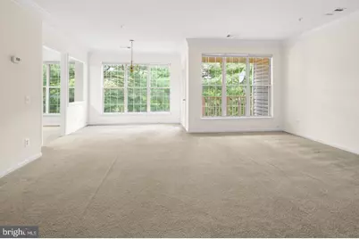 7014 Metropolitan Place #302, Falls Church, VA 22043 - Photo 5