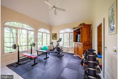 1115 Amanda Drive, Great Falls, VA 22066 - Photo 7
