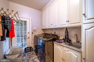 1115 Amanda Dr, Great Falls, VA 22066 - Photo 61
