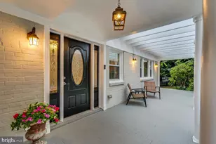 8049 Idylwood Rd, Dunn Loring, VA 22027 - Photo 25