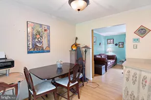 13705 Smallwood Ct, Chantilly, VA 20151 - Photo 17