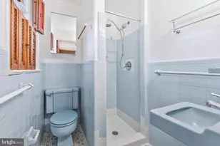11720 Briggs Ct, Fairfax, VA 22030 - Photo 19