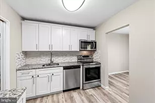 9730 Kingsbridge Dr, Fairfax, VA 22031 - Photo 21