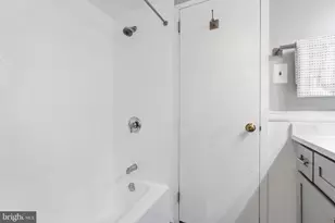 3705 S George Mason Dr, Falls Church, VA 22041 - Photo 17
