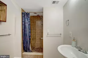 2920 Montauk Ct, Falls Church, VA 22042 - Photo 33