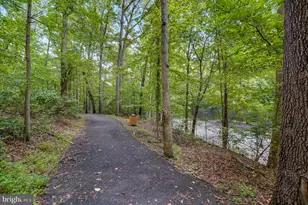 11807 Breton Ct, Reston, VA 20191 - Photo 29