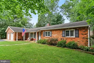 12410 Castner Ct, Fairfax, VA 22030 - Photo 1