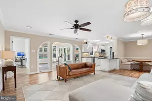 12410 Castner Ct, Fairfax, VA 22030 - Photo 3