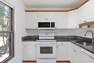 5554 Peppercorn Dr, Burke, VA 22015 - Photo 5