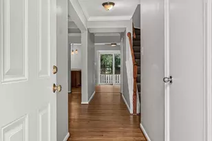 9664 Scotch Haven Dr, Vienna, VA 22181 - Photo 3