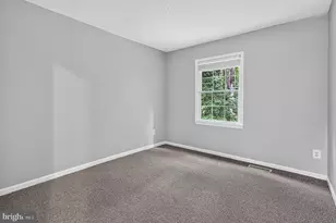 9664 Scotch Haven Dr, Vienna, VA 22181 - Photo 25