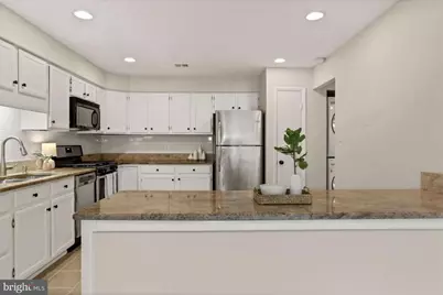 3875 Steppes Court #3875B, Falls Church, VA 22041 - Photo 5