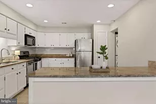 3875 Steppes Ct, Falls Church, VA 22041 - Photo 5