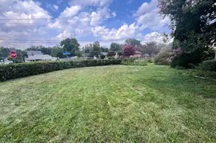 7021 Hickory Hill Rd, Falls Church, VA 22042 - Photo 25