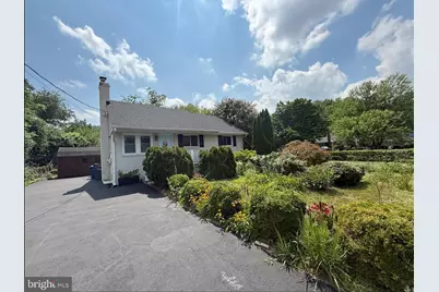 7021 Hickory Hill Road, Falls Church, VA 22042 - Photo 1