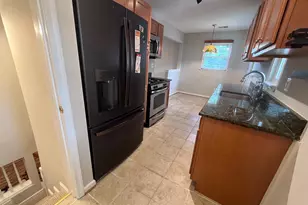 7021 Hickory Hill Rd, Falls Church, VA 22042 - Photo 5