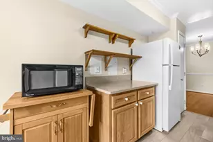 8318 Tobin Rd, Annandale, VA 22003 - Photo 9