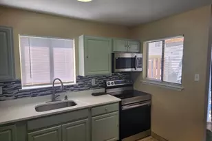 8423 Jinetes Ct, Alexandria, VA 22309 - Photo 7