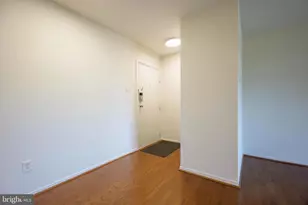 1643 Parkcrest Cir, Reston, VA 20190 - Photo 23