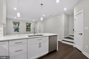 13246 Lake Woodland Way, Herndon, VA 20171 - Photo 19