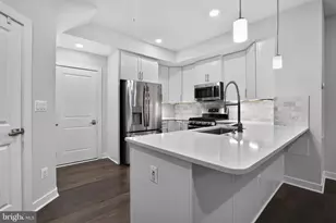 13246 Lake Woodland Way, Herndon, VA 20171 - Photo 15