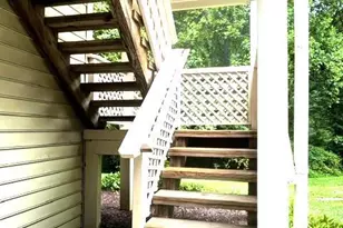 7756 Willow Point Dr, Falls Church, VA 22042 - Photo 3