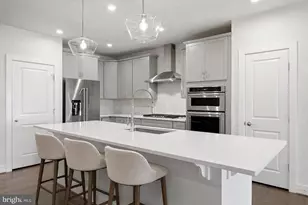 2324 Wind Charm St, Herndon, VA 20171 - Photo 3