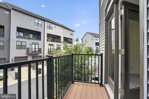 13246 Lake Woodland Way, Herndon, VA 20171 - Photo 35
