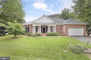 10799 Glen Mist Ln, Fairfax, VA 22030 - Photo 1