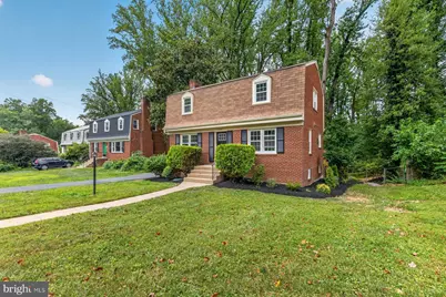 6536 Oakwood Drive, Falls Church, VA 22041 - Photo 3