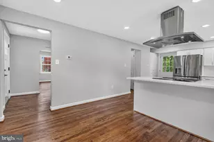 6536 Oakwood Dr, Falls Church, VA 22041 - Photo 13